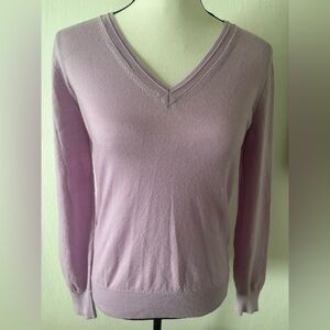 Banana Republic Lilac Sweater - Size Small